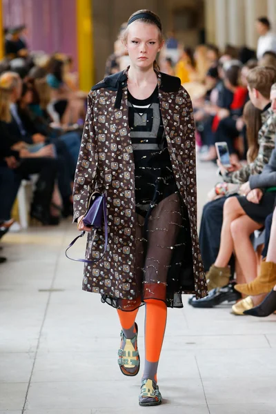 Look 41